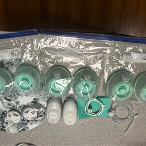 Willow Mint and White Breast Pump Collection